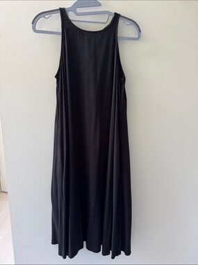 DECJUBA Black Sleeveless Swing Dress with pockets!